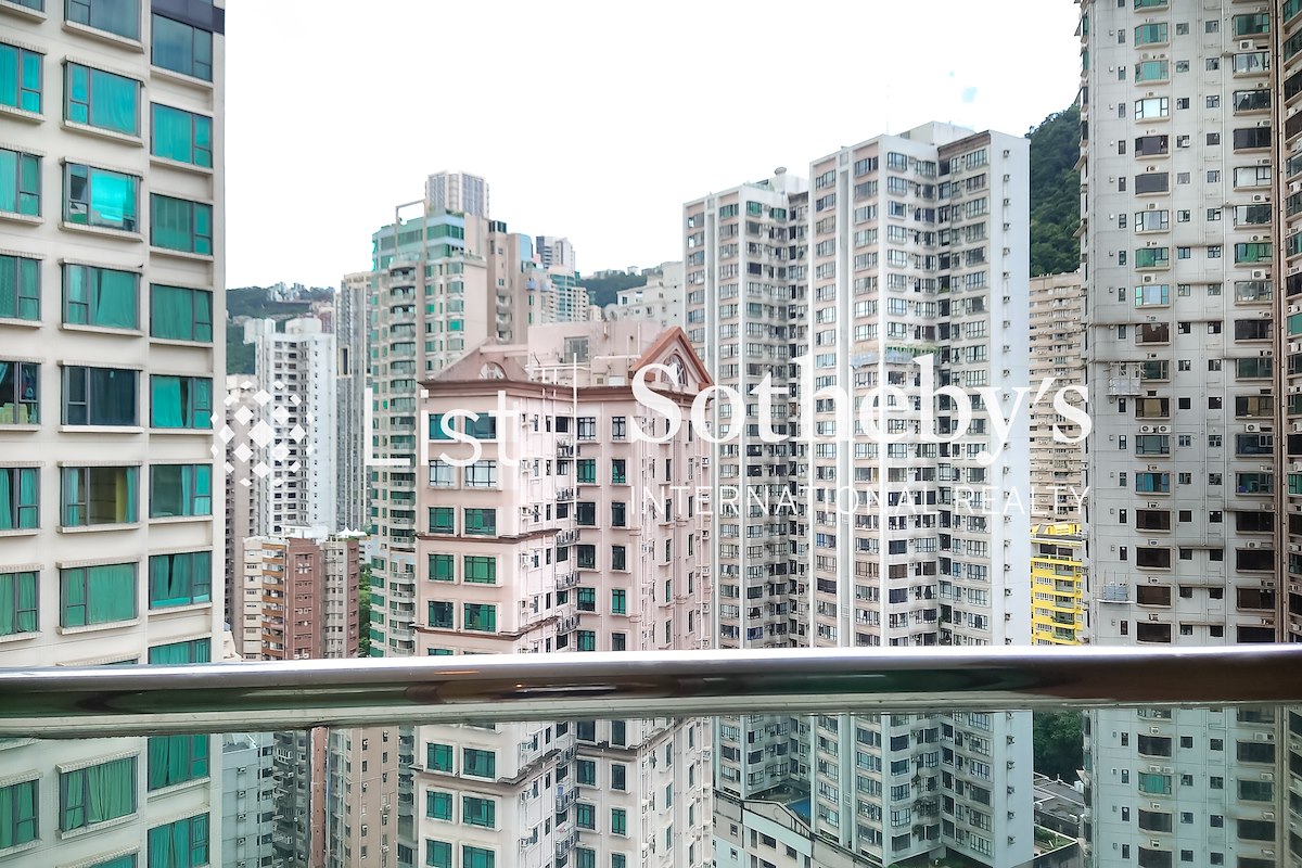 Seymour Place 信怡阁 | View from Living and Dining Room