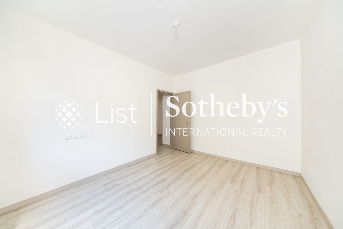 Pearl Gardens 明珠台 | Second Bedroom