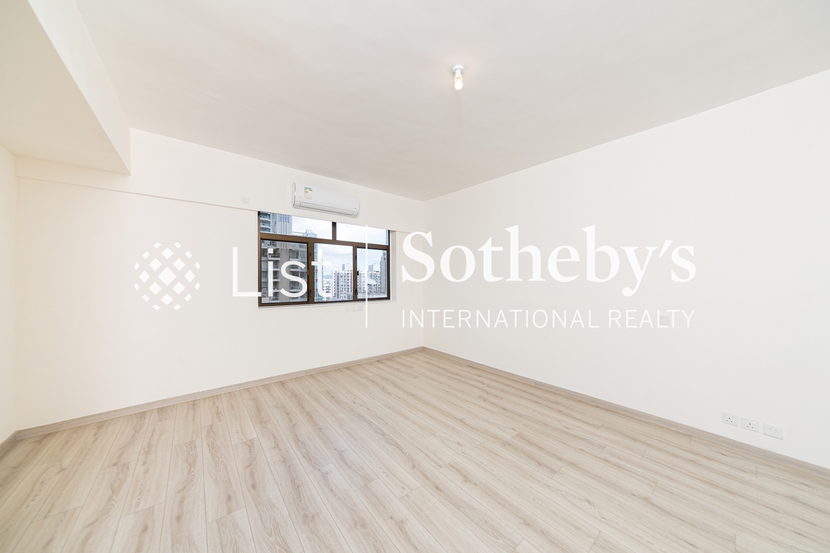 Pearl Gardens 明珠台 | Master Bedroom