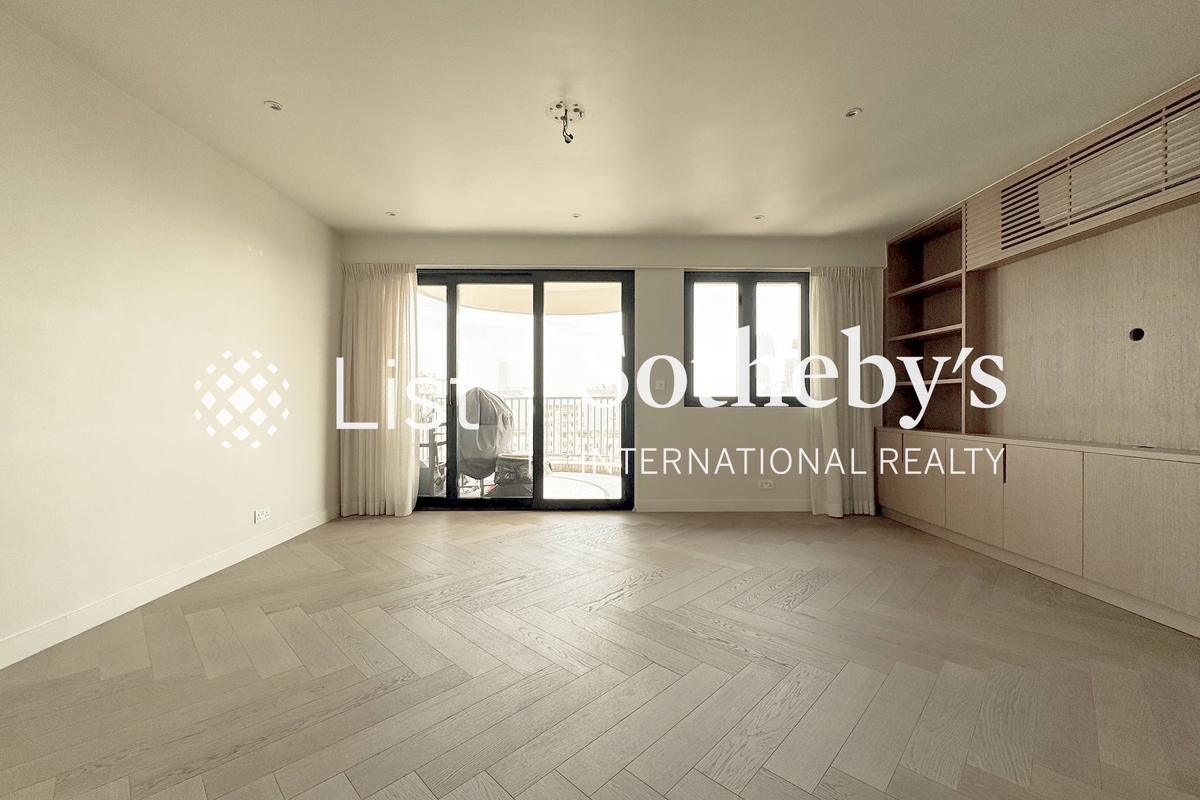 Pearl Gardens 明珠台 | Living and Dining Room