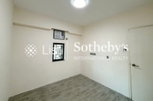Peaksville 蔚峦阁 | Second Bedroom