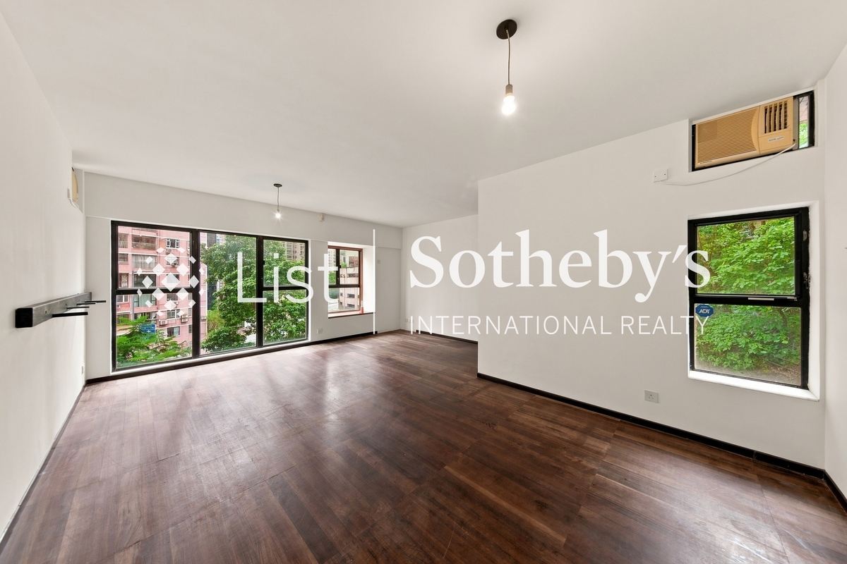 Primrose Court 蔚華閣 | Living and Dining Room