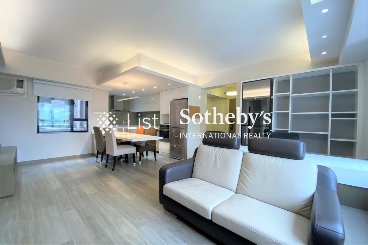 Robinson Heights 樂信臺 | Living and Dining Room