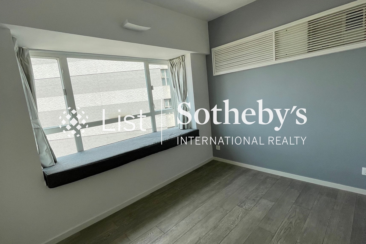 Prosperous Height 嘉富臺 | Master Bedroom