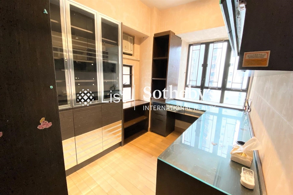 Robinson Heights 樂信臺 | Fourth Bedroom