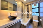 Robinson Heights 樂信臺 | Master Bathroom