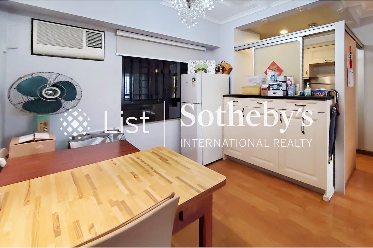 Robinson Heights 樂信臺 | Living and Dining Room