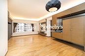 Flourish Court 殷榮閣 | Living and Dining Room
