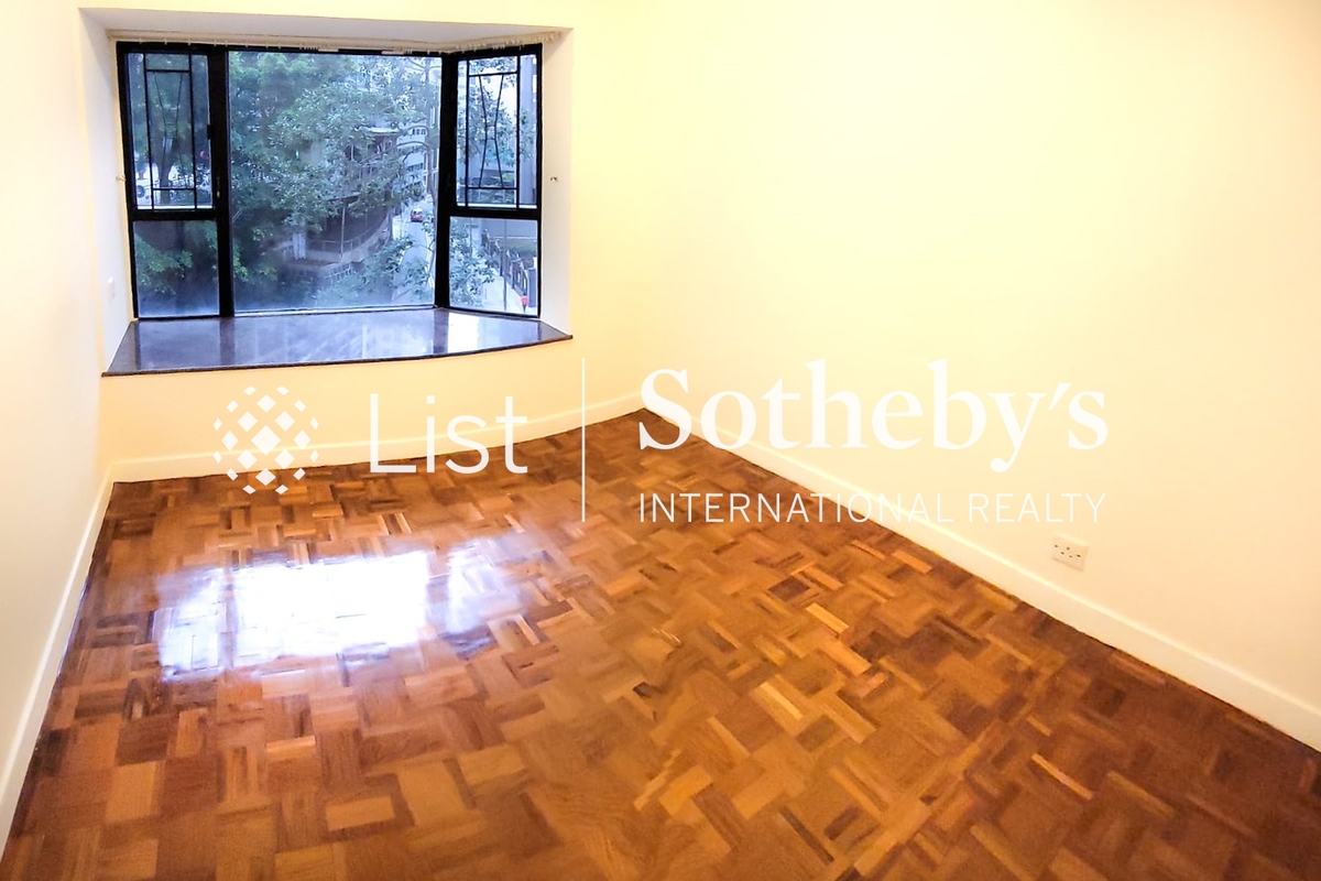 Flourish Court 殷荣阁 | Second Bedroom