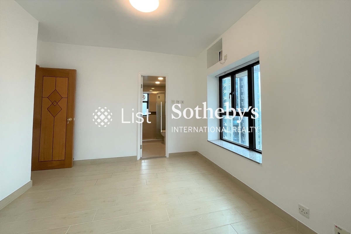 Flourish Court 殷榮閣 | Master Bedroom