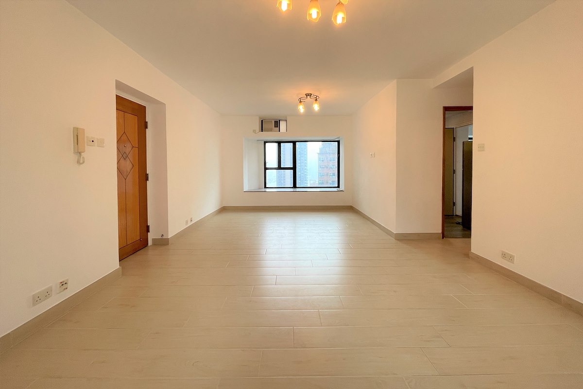 Flourish Court 殷荣阁 | Living and Dining Room