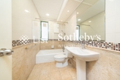 Robinson Place 雍景台 | Guest Bathroom