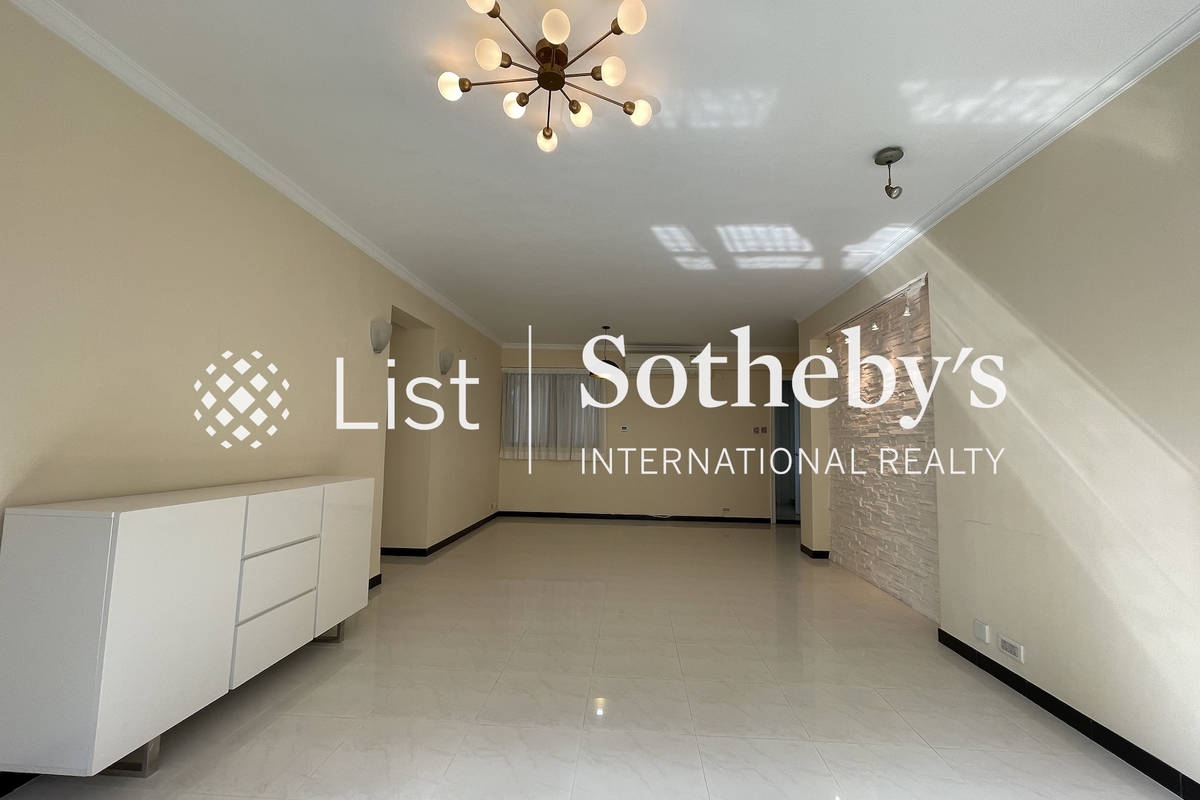 Robinson Place 雍景台 | Living and Dining Room