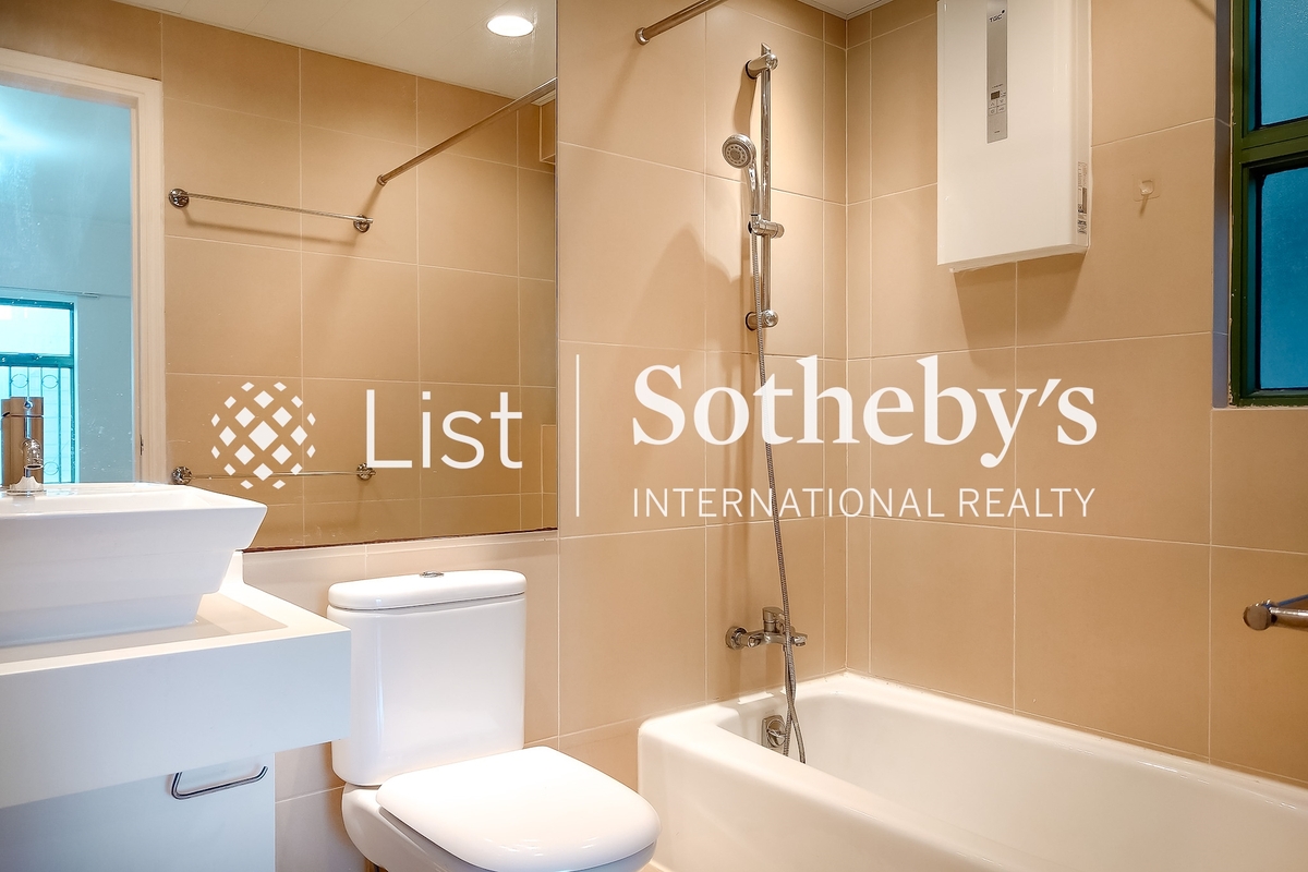 Robinson Place 雍景臺 | Master Bathroom