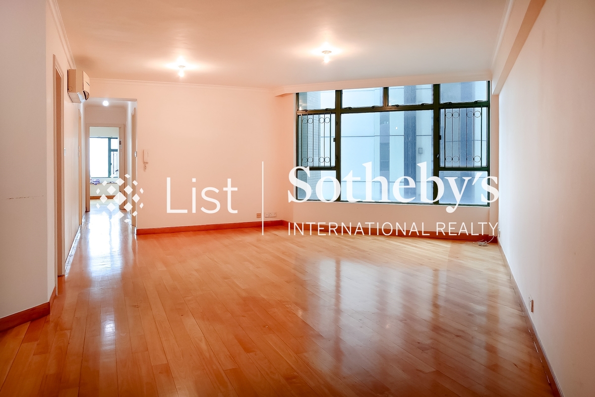 Robinson Place 雍景臺 | Living and Dining Room