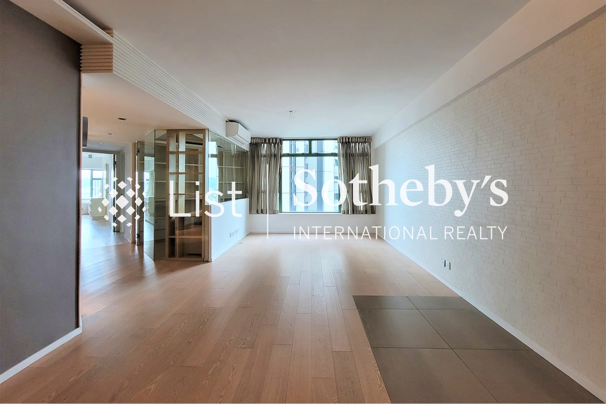 Robinson Place 雍景臺 | Living and Dining Room