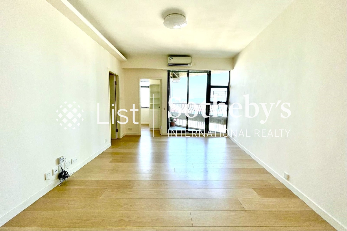 Scenic Heights 富景花園 | Living Room