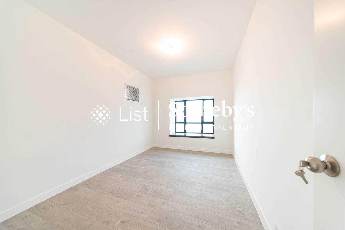 Imperial Court 帝豪閣 | Second Bedroom