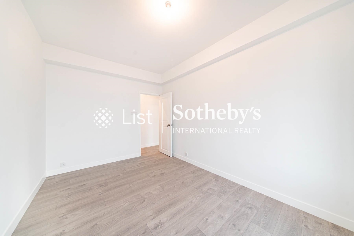 Imperial Court 帝豪閣 | Third Bedroom