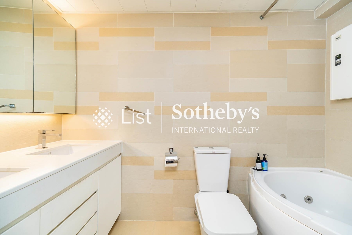 Imperial Court 帝豪閣 | Master Bathroom