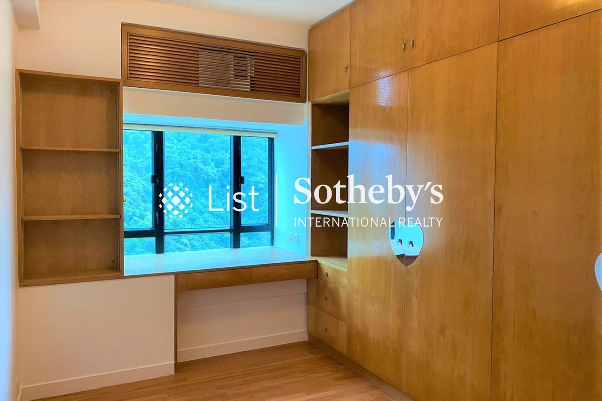 Imperial Court 帝豪閣 | Third Bedroom