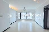 Imperial Court 帝豪閣 | Living and Dining Room