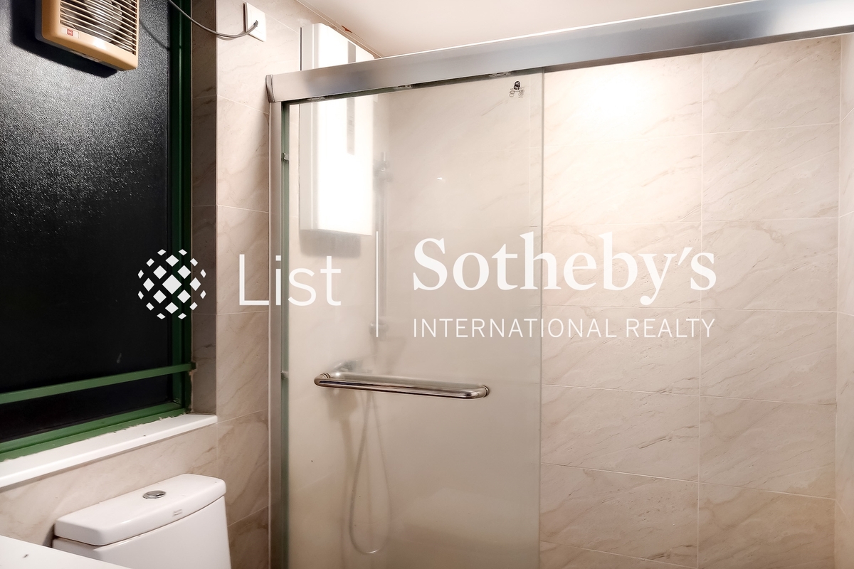 Robinson Place 雍景台 | Guest Bathroom