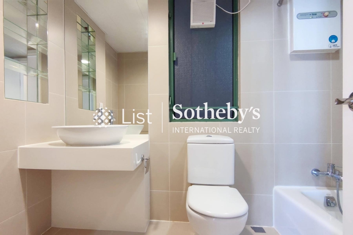 Robinson Place 雍景臺 | Master Bathroom