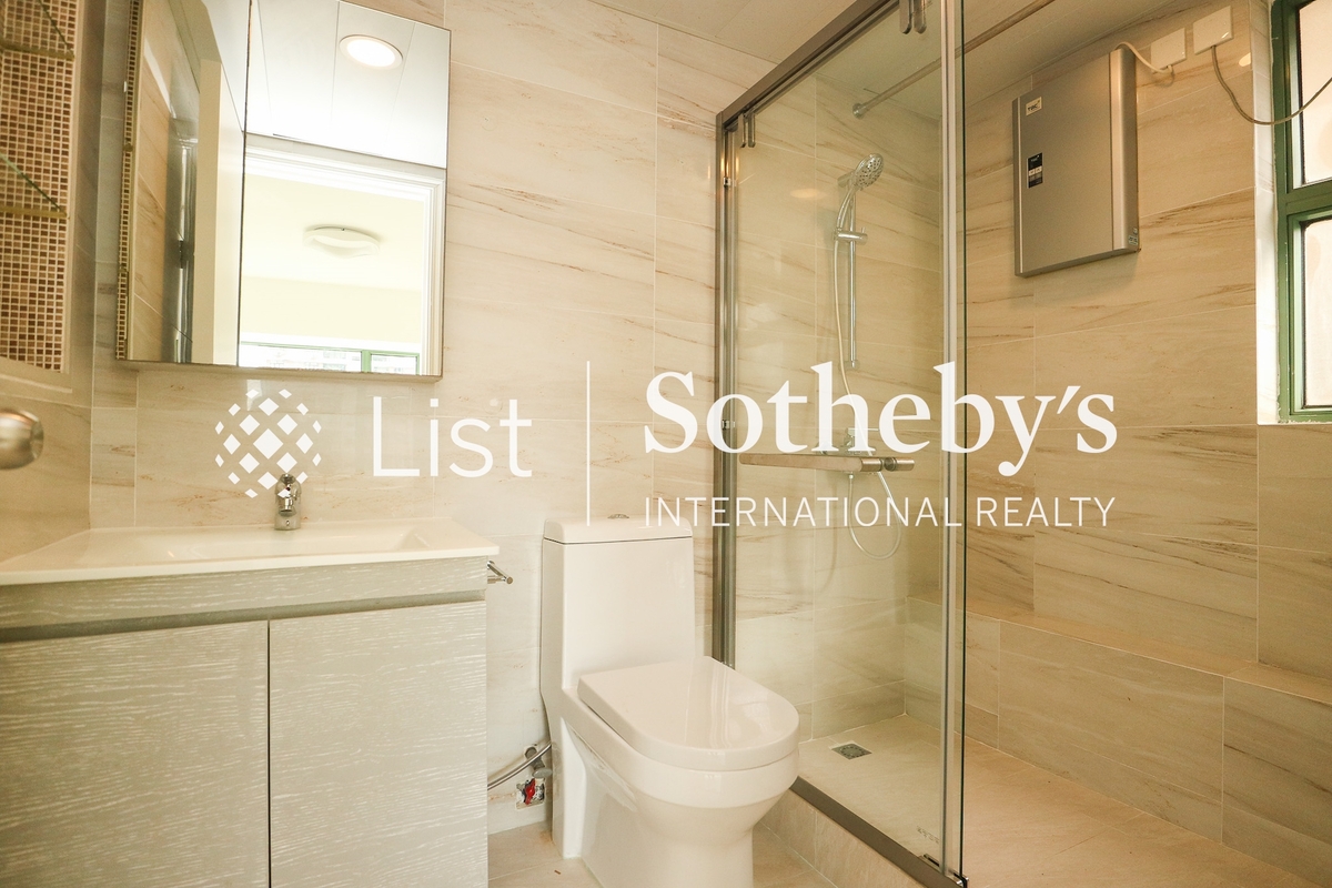 Robinson Place 雍景台 | Master Bathroom