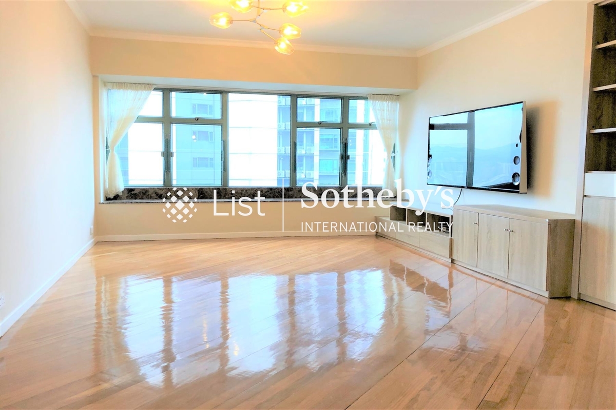 Robinson Place 雍景台 | Living and Dining Room