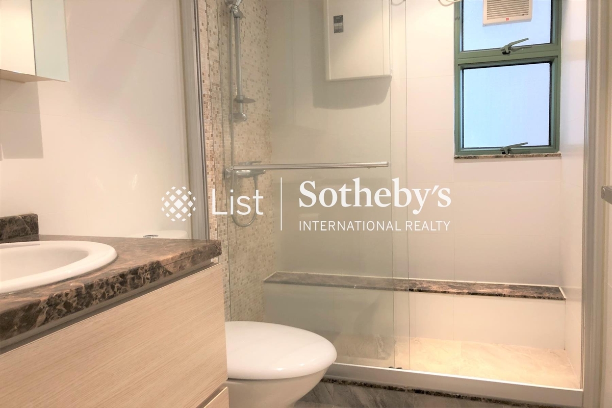 Robinson Place 雍景台 | Guest Bathroom