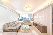 Robinson Place 雍景臺 | Living and Dining Room