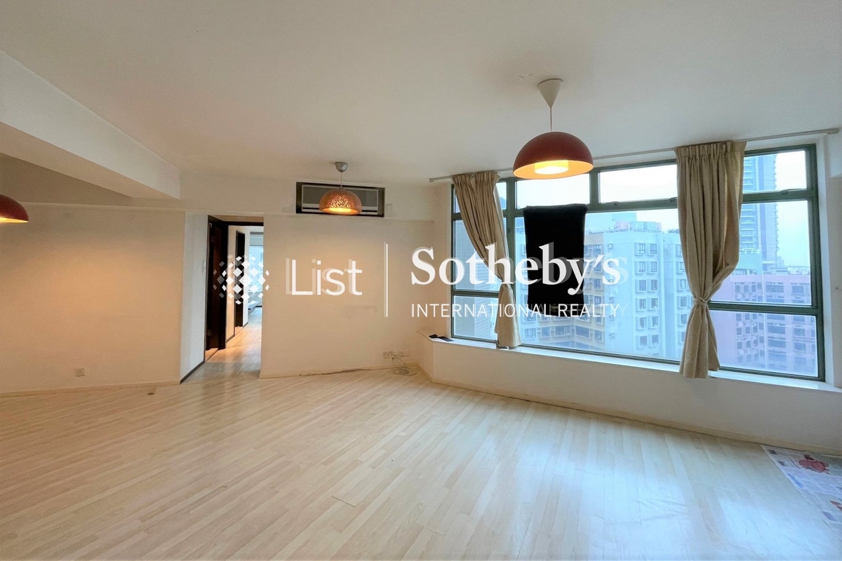 Robinson Place 雍景臺 | Living and Dining Room