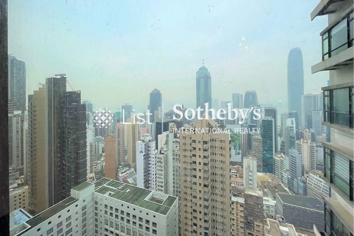 Robinson Place 雍景臺 | View from Living and Dining Room