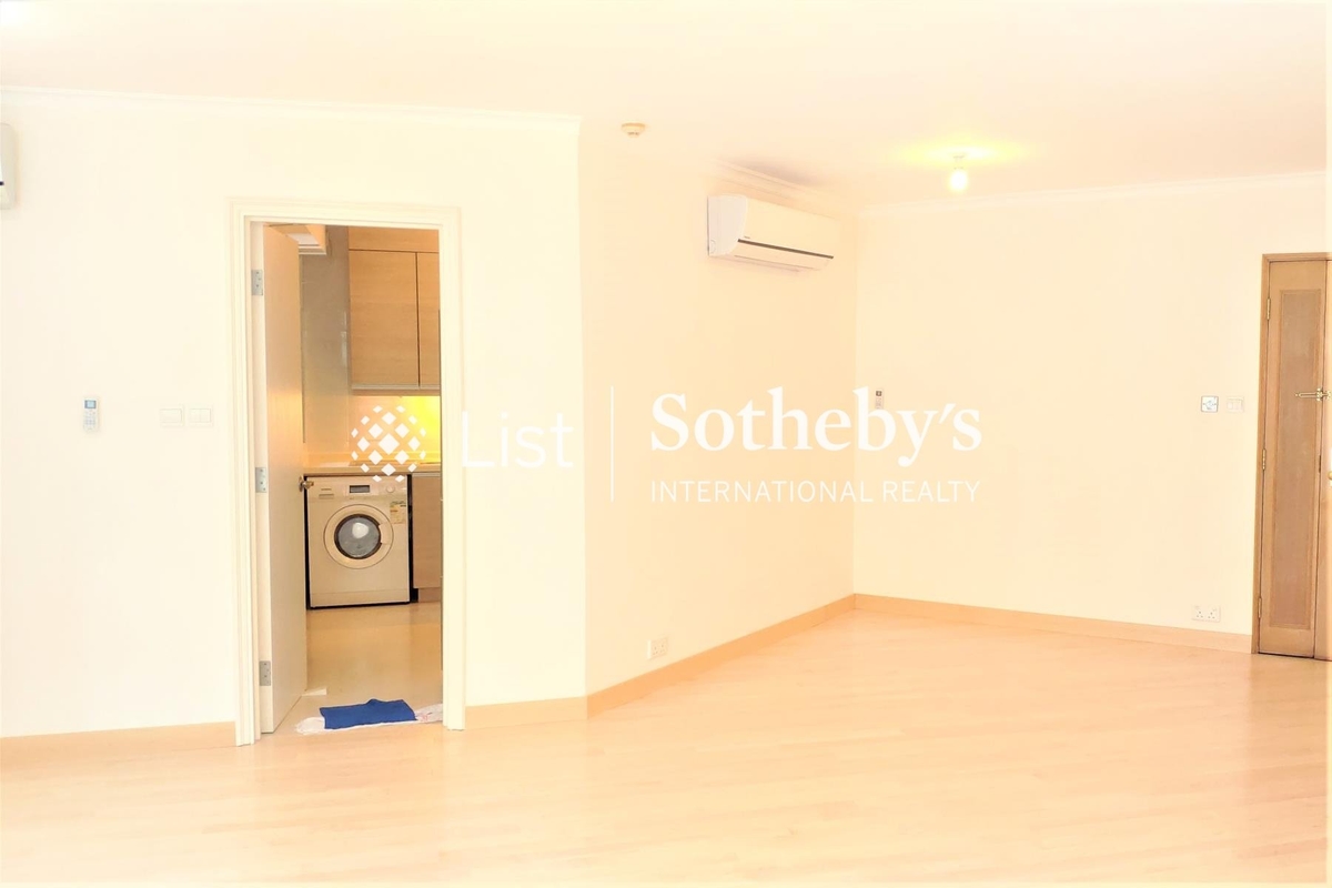 Robinson Place 雍景臺 | Living and Dining Room