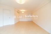 Robinson Place 雍景臺 | Living and Dining Room