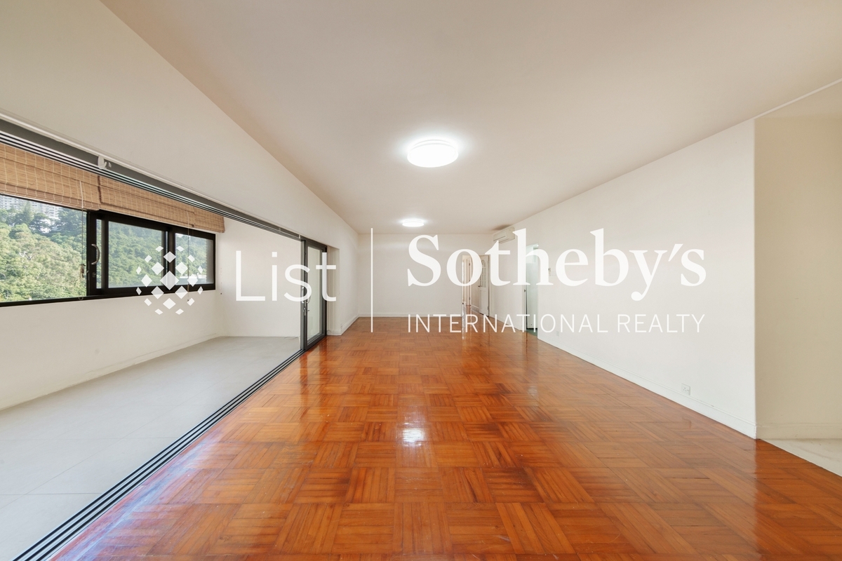 Fontana Gardens 豪園 | Living and Dining Room