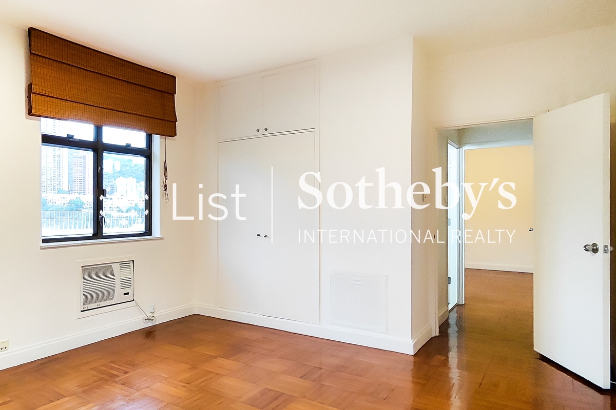 Fontana Gardens 豪園 | Fourth Bedroom