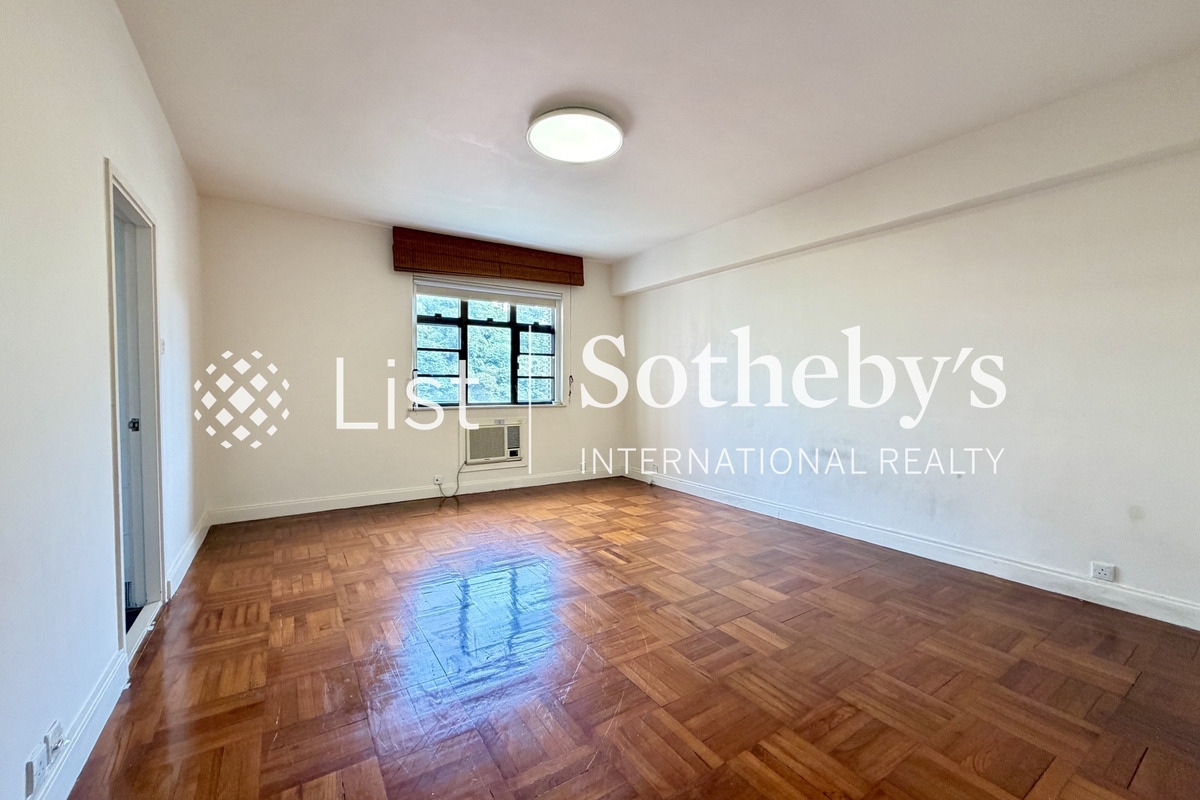 Fontana Gardens 豪園 | Master Bathroom