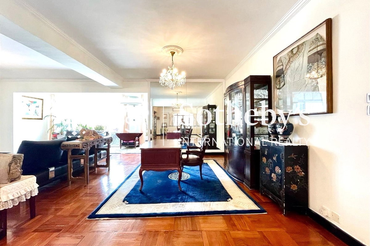 Fontana Gardens 豪園 | Living Room