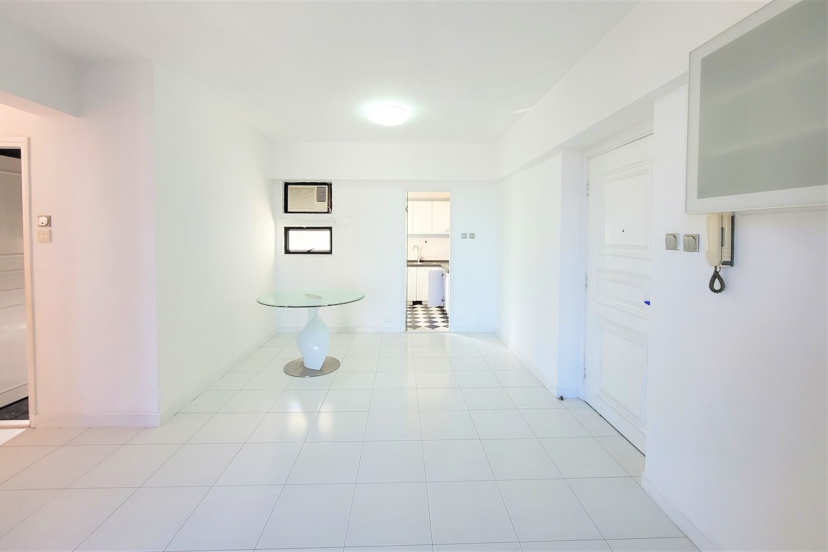 Vantage Park 慧豪閣 | Living and Dining Room
