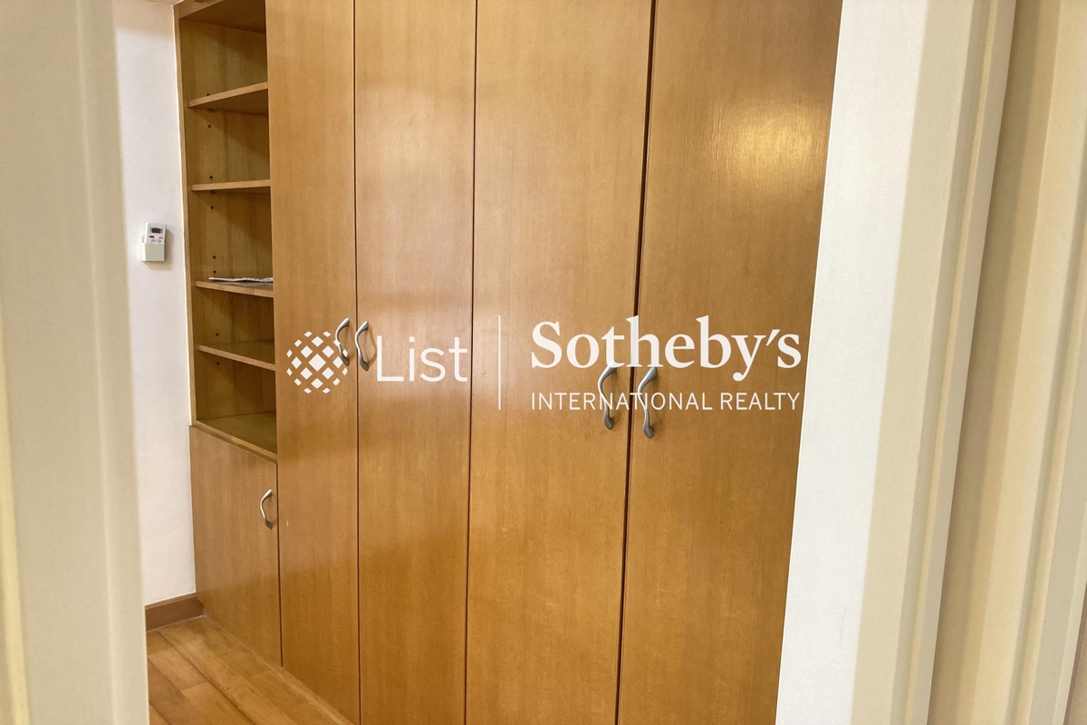 Valiant Park 駿豪閣 | Second Bedroom