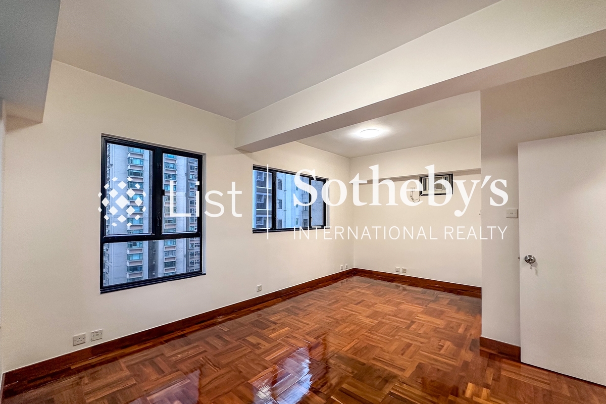 Valiant Park 駿豪閣 | Master Bedroom