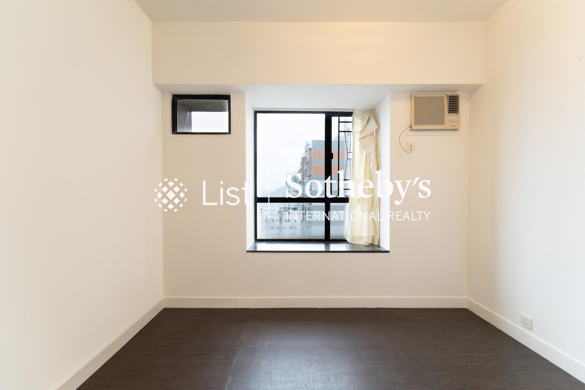 Valiant Park 駿豪閣 | Second Bedroom