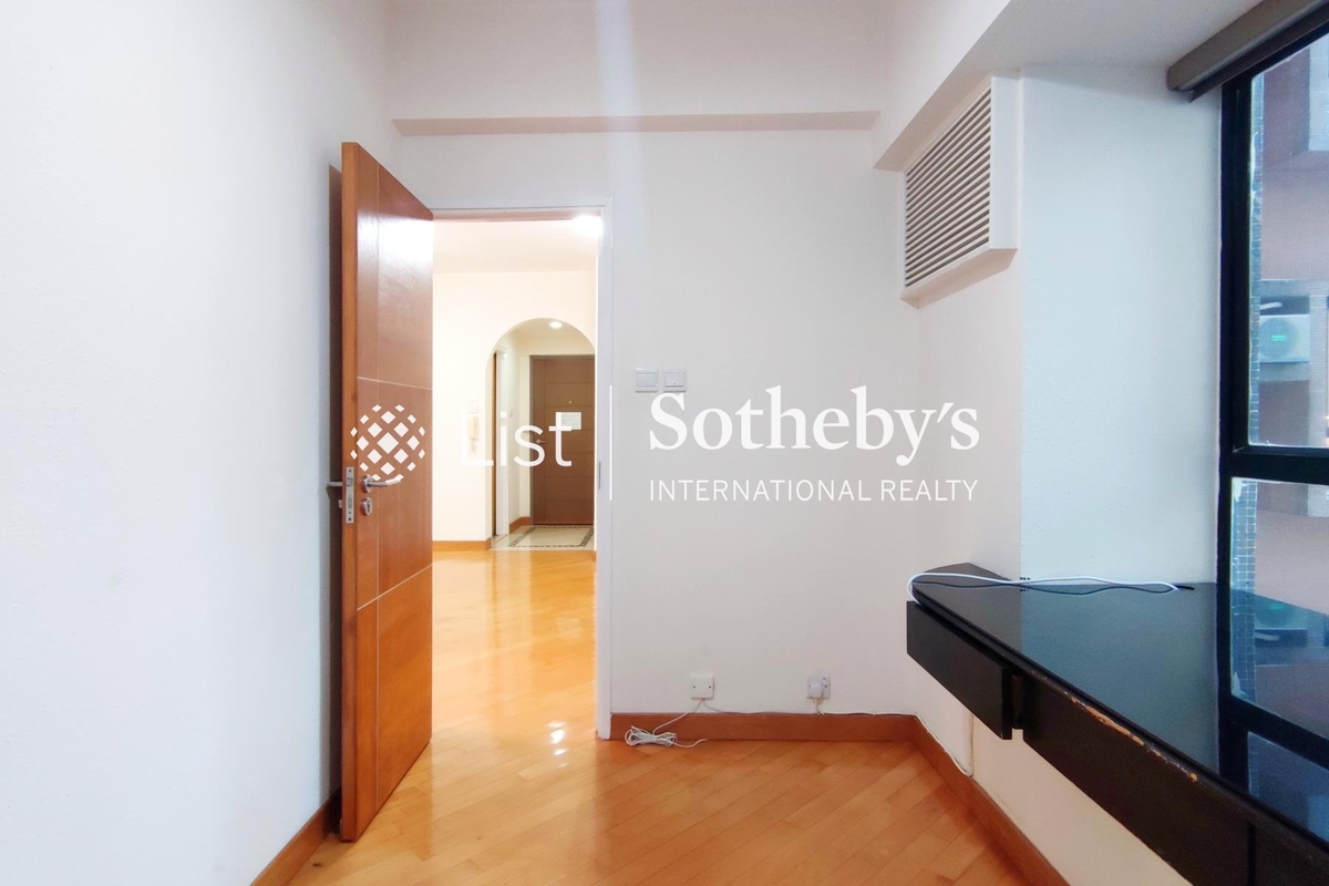 Valiant Park 駿豪閣 | Second Bedroom