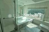 31 Robinson Road 羅便臣道31號 | Master Bathroom