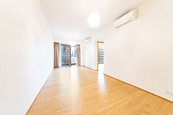 Alassio 殷然 | Living and Dining Room