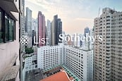 The Grand Panorama 嘉兆臺 | Living and Dining Room