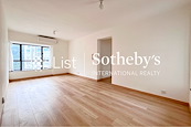The Grand Panorama 嘉兆臺 | Living and Dining Room