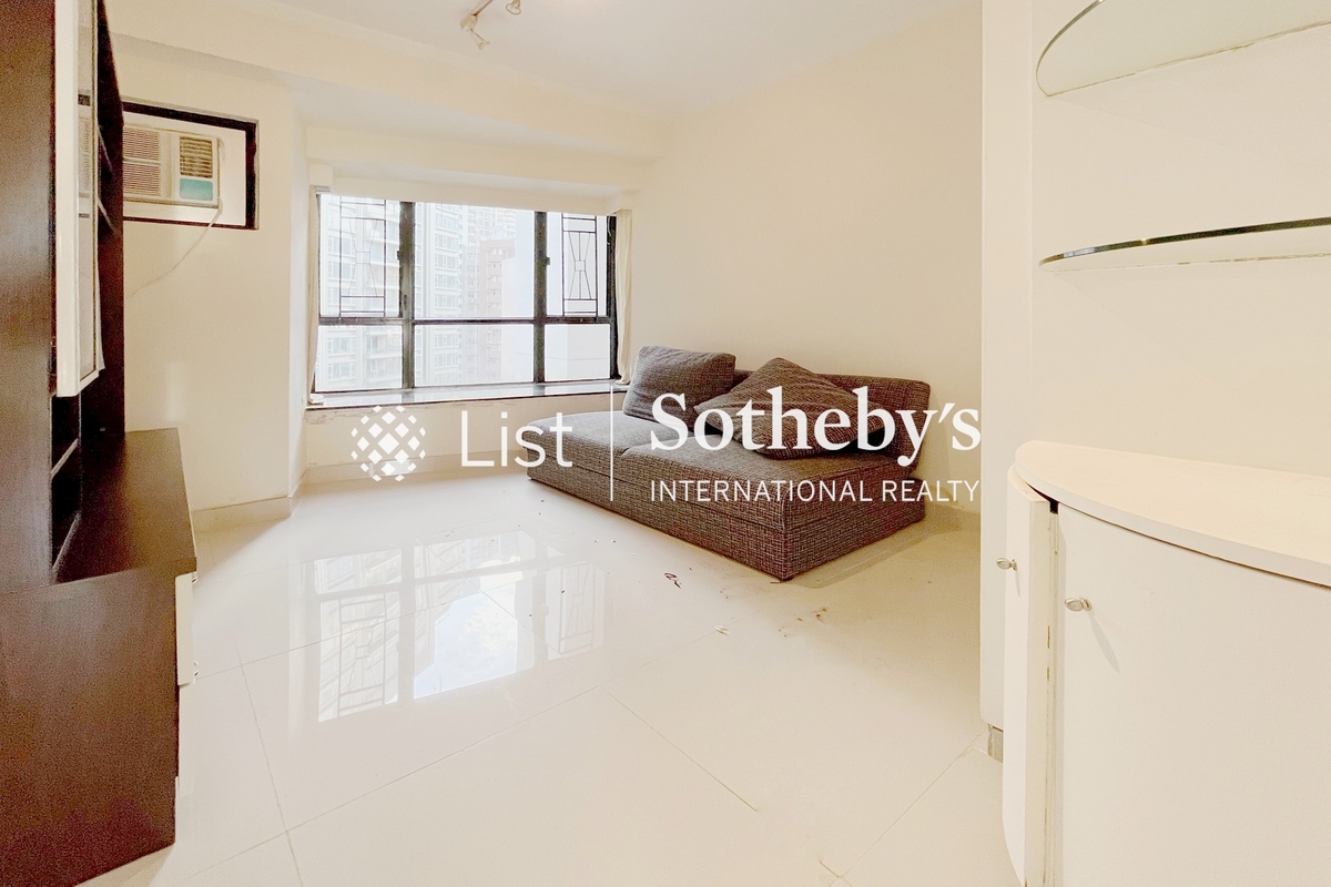 The Grand Panorama 嘉兆台 | Third Bedroom